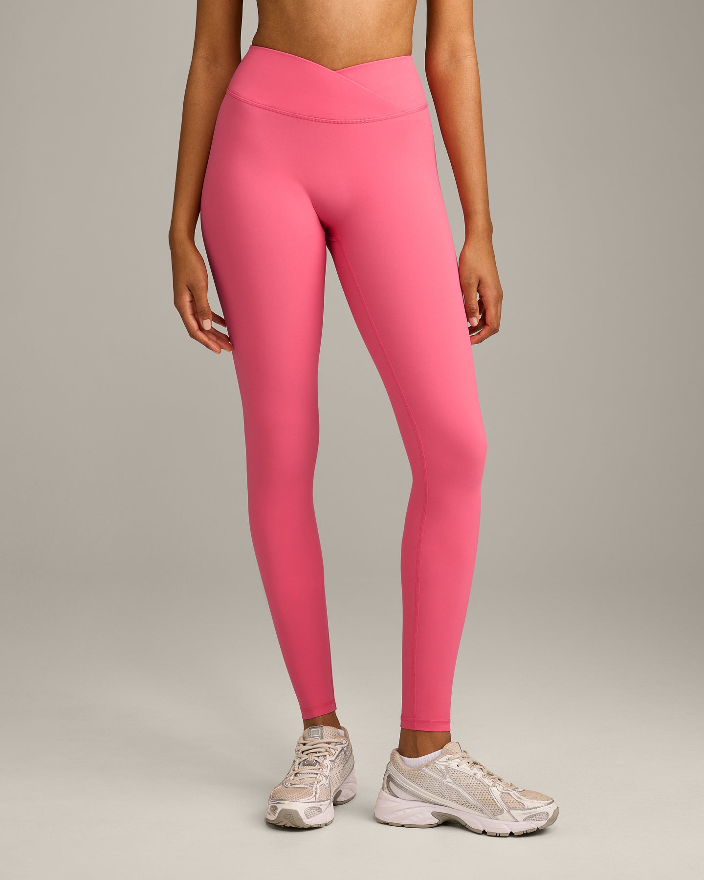 UnifiedMove Wrap Leggings with Reflective Logo | Hot Girl Pink