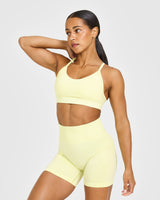 Everyday Sports Bra | Pastel Yellow