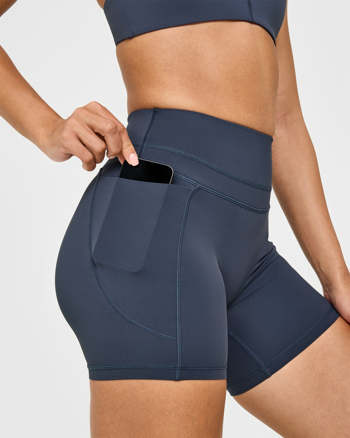 UnifiedMove™ High Waisted Pocket Shorts 6" | True Blue