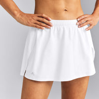 AirMove™ Skort with Pockets | White