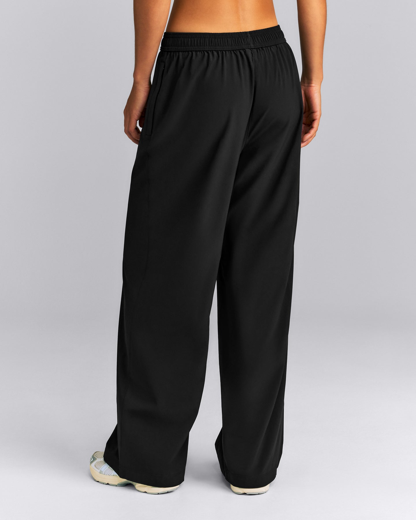 AirMove™ Straight Leg Drawcord Pants | Black