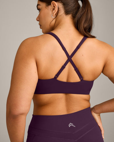 EasyLift™ Cross Back Sports Bra with Grey Logo | Blackberry Purple
