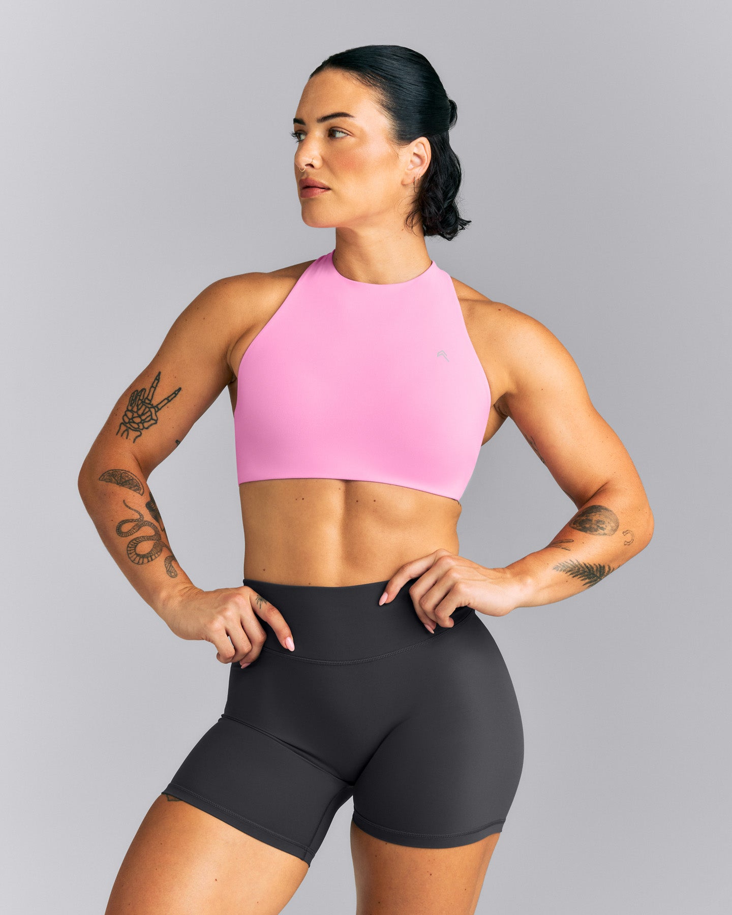 EasyLift™ High Neck Sports Bra | Power Pink