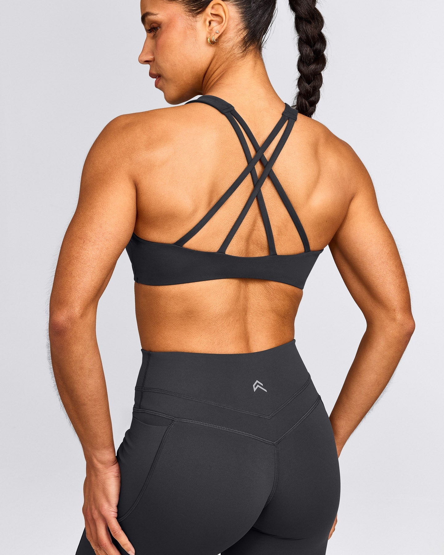 EasyLift™ High Neck Sports Bra with Gray Logo | Coal