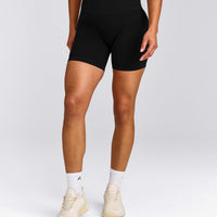 EffortlessLift™ Seamless High Rise Shorts | Black