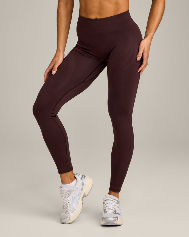 EnhanceLift™ Seamless Leggings with Grey Logo | Plum Brown