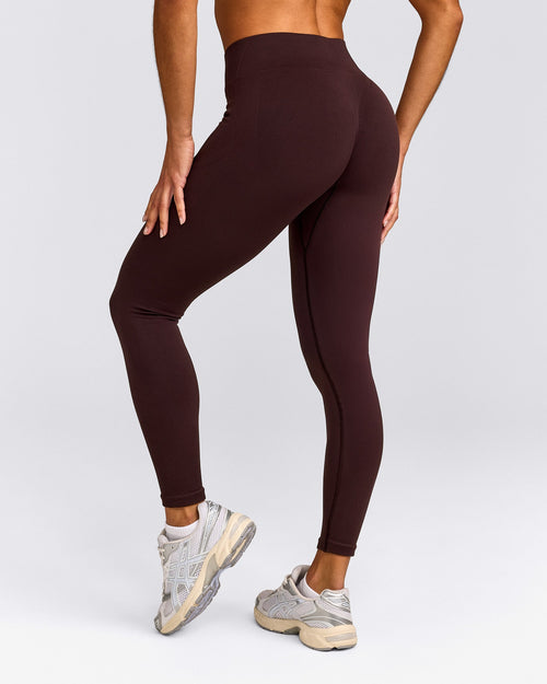 EnhanceLift™ Seamless Leggings with Gray Logo | Plum Brown