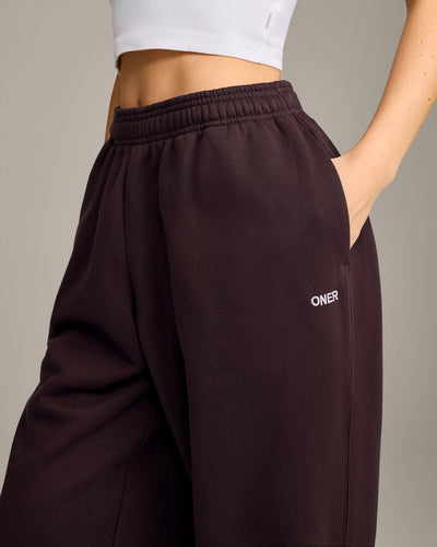 Foundations Cosy Oversized Joggers | Plum Brown