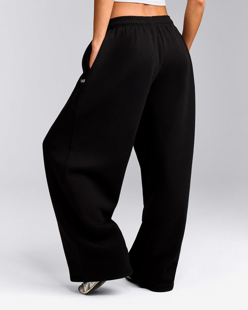 Foundations Cosy Oversized Straight Leg Sweatpants | Black