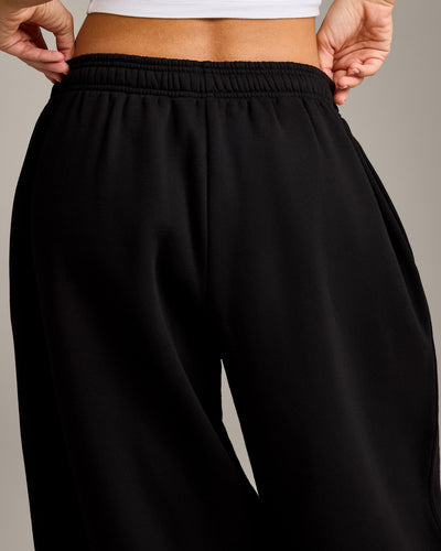 Foundations Cosy Oversized Straight Leg Joggers | Black