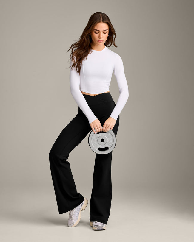 Mellow™ Motion Crew Neck Long Sleeve Mid Top | White