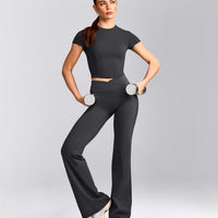 Mellow™ Motion Crew Neck Mid Top | Coal