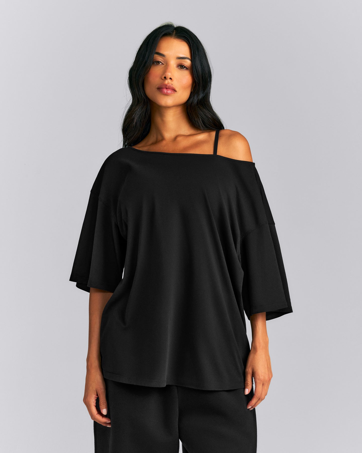 Slouchy One Shoulder T-Shirt | Black