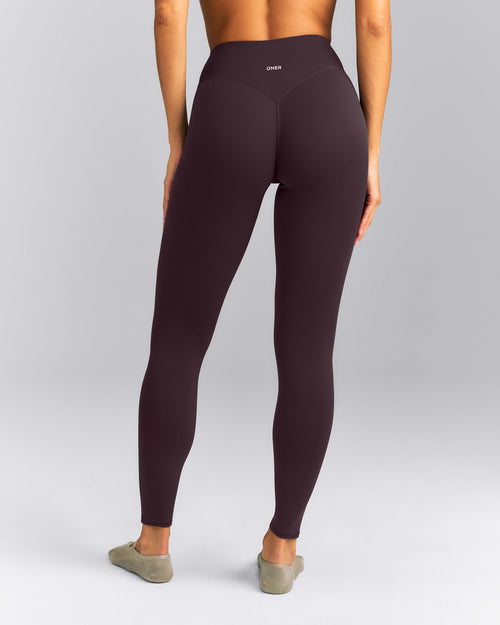 SoftMotion™ High Waisted Leggings | Dark Umber Brown