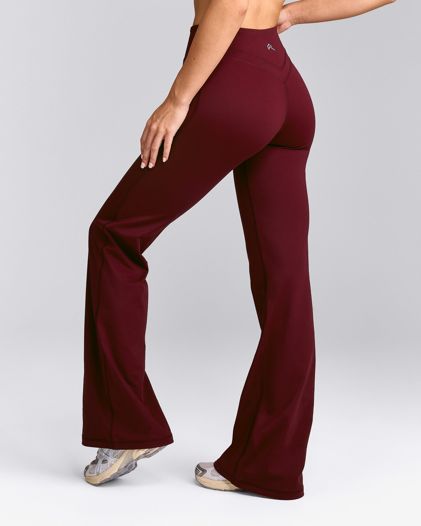 UnifiedMove™ Wrap Flared Pants with Reflective Logo | Rosewood