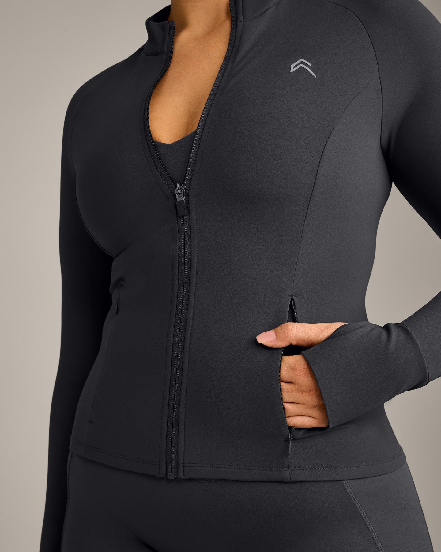 UnifiedMove™ Pocket Jacket with Reflective Logo | Coal