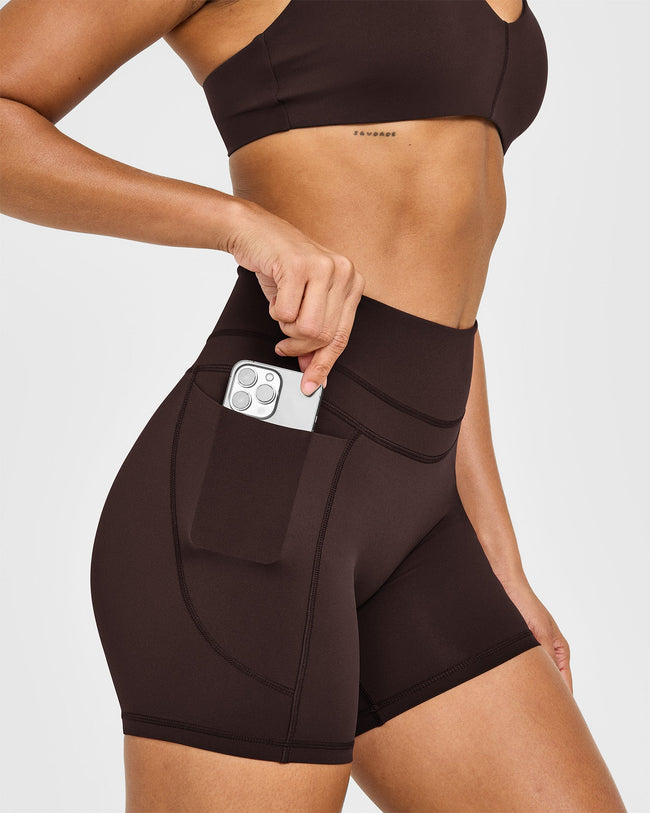 UnifiedMove™ High Waisted Pocket Shorts 6" | 70% Cocoa
