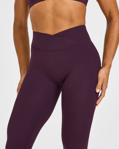 UnifiedMove™ Wrap Leggings White Logo | Blackberry Purple