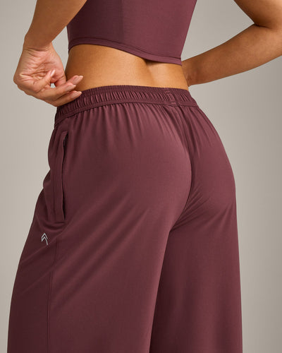 AirMove™ Straight Leg Joggers | Velvet Mocha