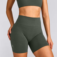 EffortlessLift™ Seamless Shorts with Grey Logo | Dark Khaki