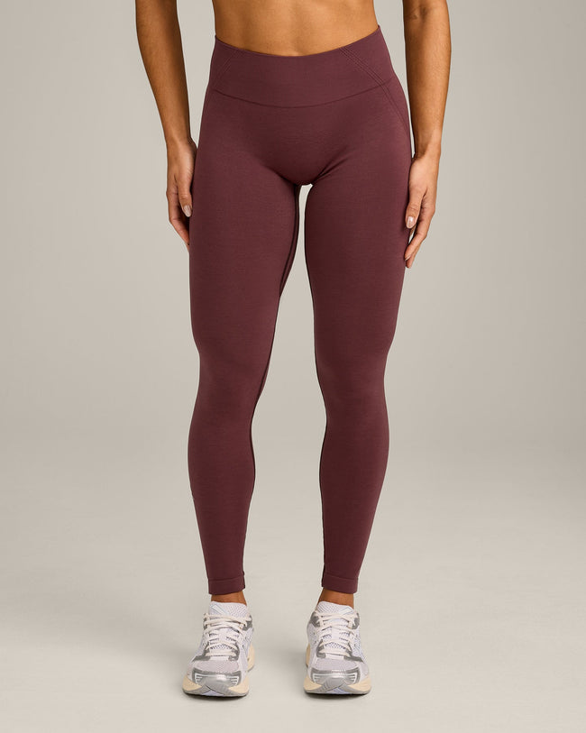 EffortlessLift™ Seamless Mid Rise Leggings with Grey Logo | Velvet Mocha