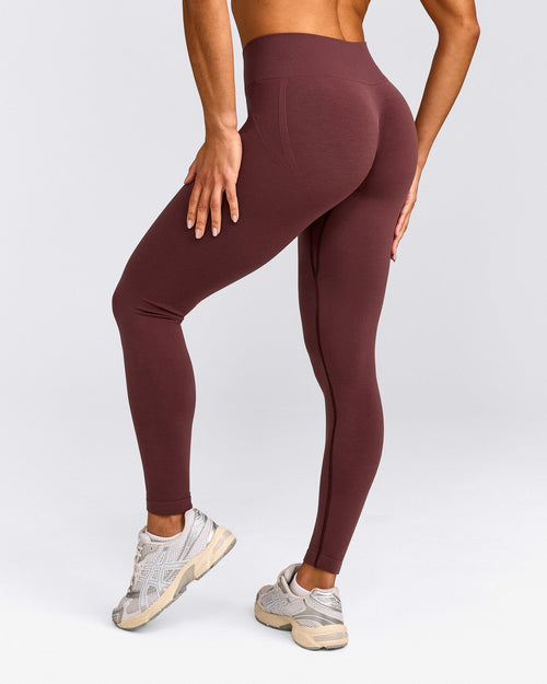 EffortlessLift™ Seamless Mid Rise Leggings with Gray Logo | Velvet Mocha