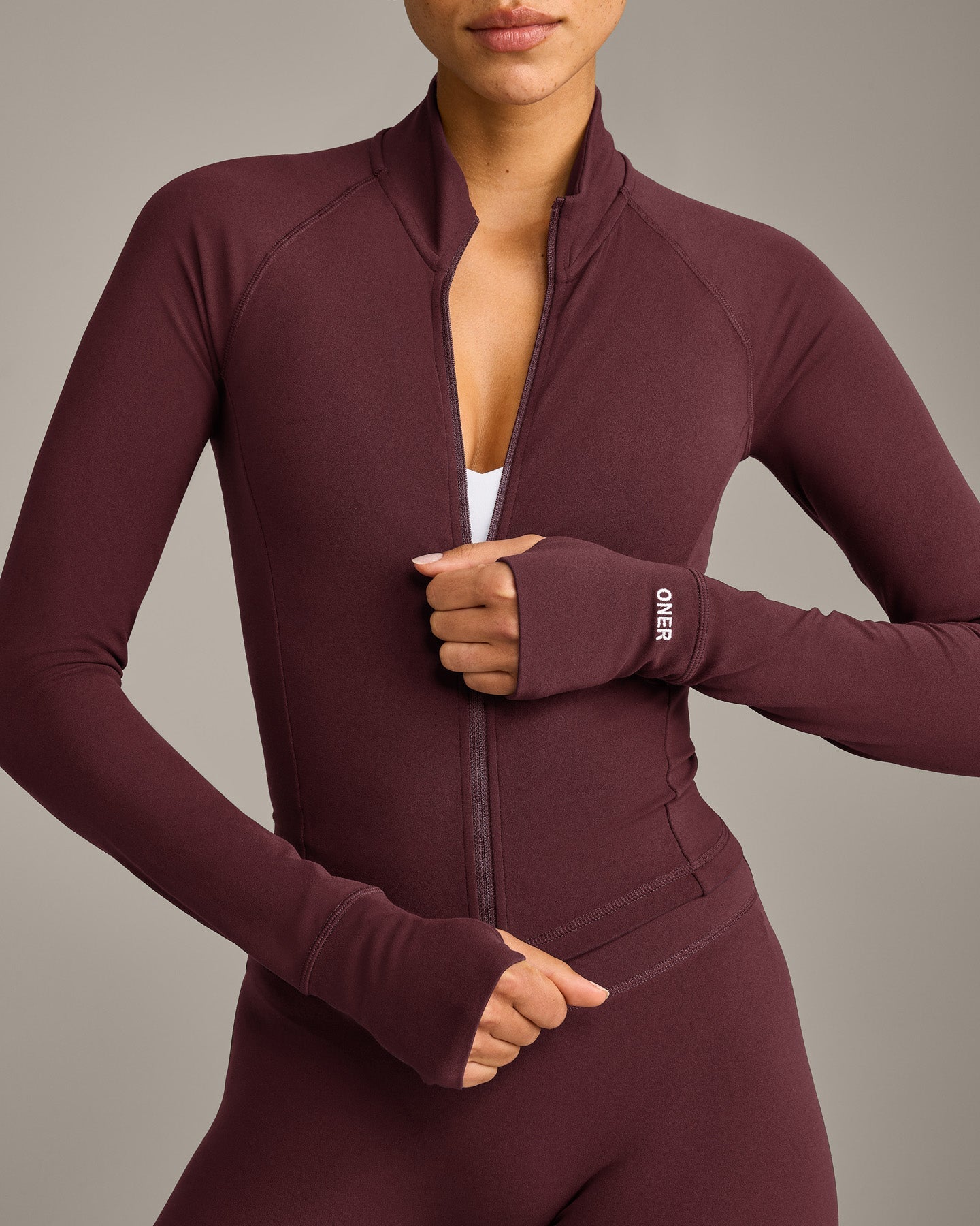 SoftMotion™ Mid Jacket with Grey Logo | Velvet Mocha