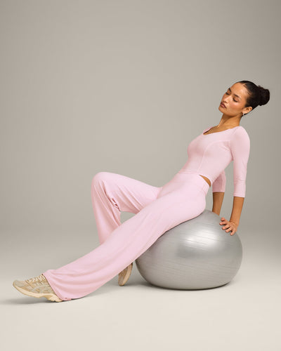 Mellow™ Motion Wide V Neck 3/4 Length Sleeve Mid Top | Soft Girl Pink