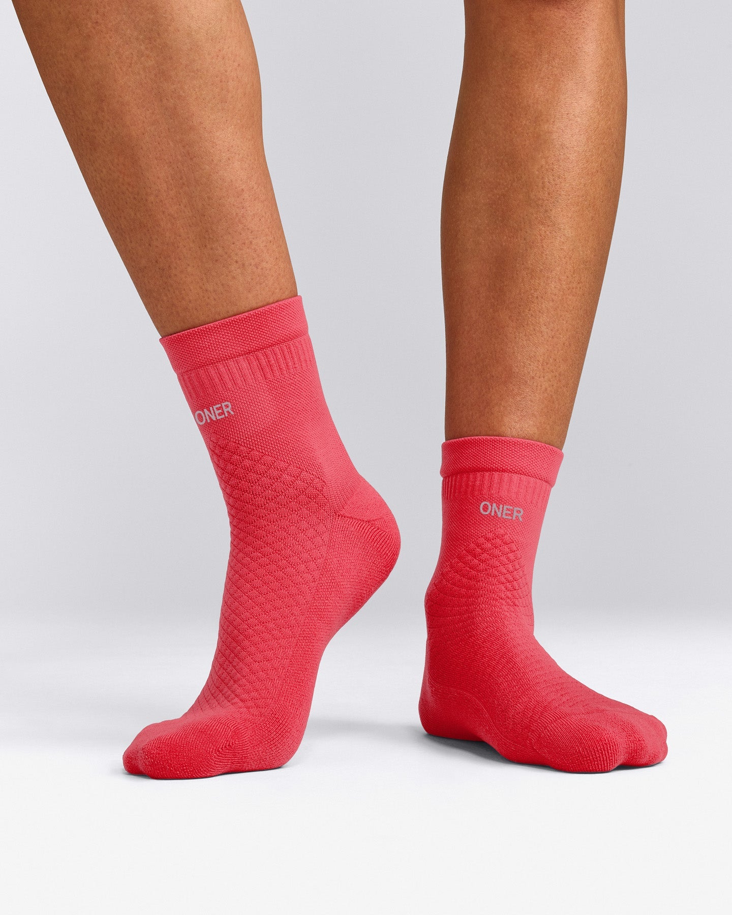 Performance Mid Crew Socks 1 Pack | Charged Pink
