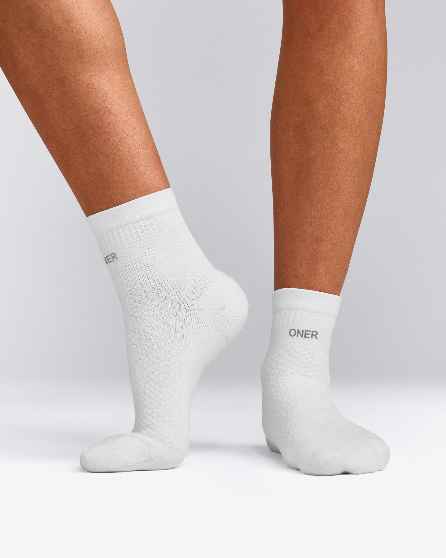 Performance Mid Crew Socks 1 Pack | White