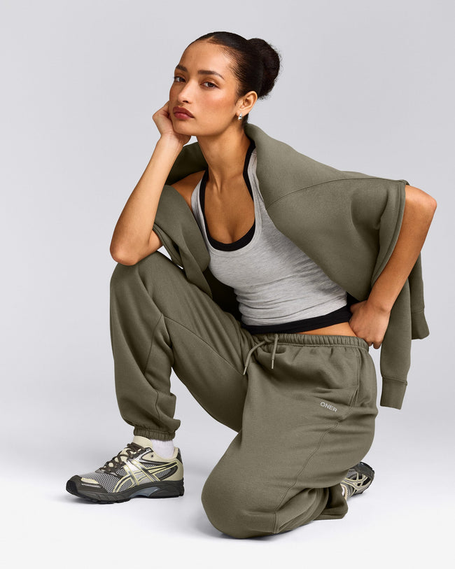 Foundations All Season Joggers | Alpine Green
