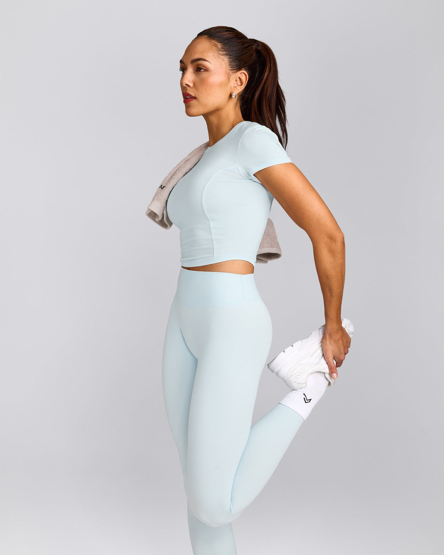 Mellow™ Motion Crew Neck Mid Top | Cloud Blue