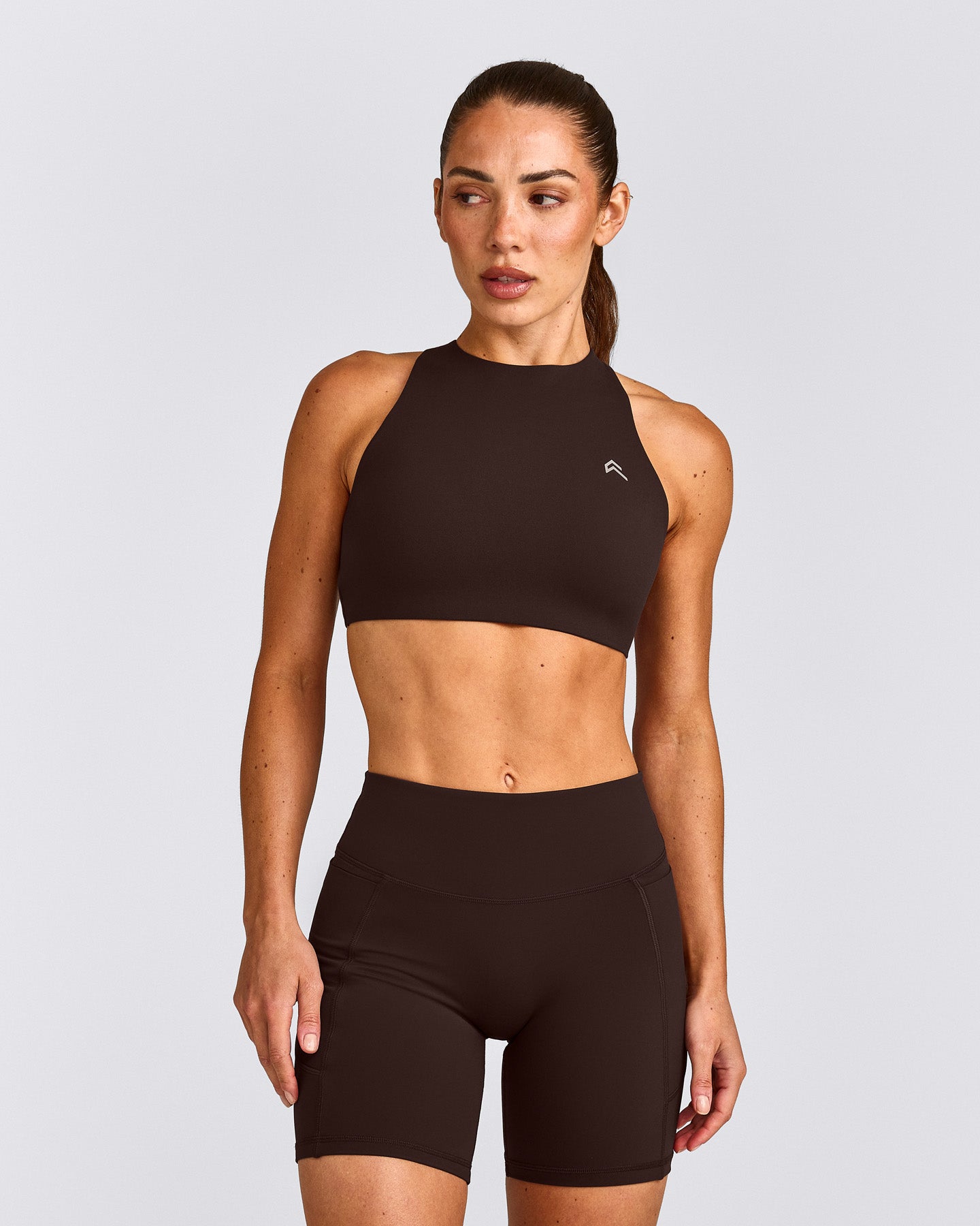 EasyLift™ High Neck Sports Bra with Gray Logo | 70% Cocoa