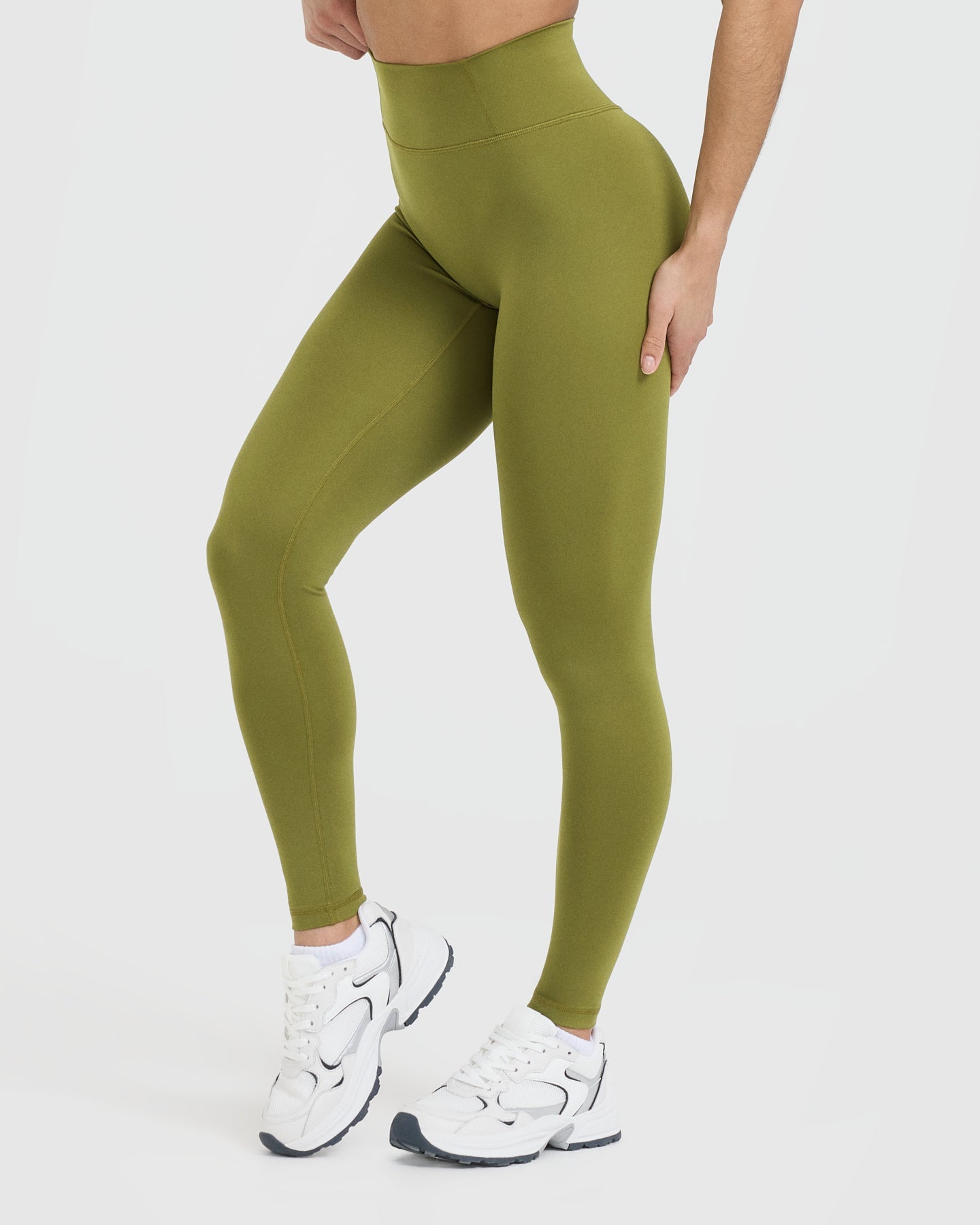 Brand - AURIQUE Women's High Waisted Running Leggings With Side  Pocket