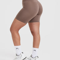 Timeless High Waisted Shorts 6" | Cool Brown