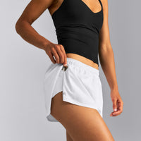 AirMove™ Lined Pocket Shorts 2" | White