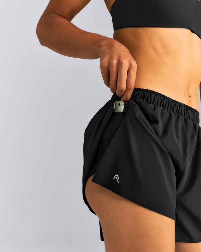 AirMove™ Lined Pocket Shorts 4" | Black