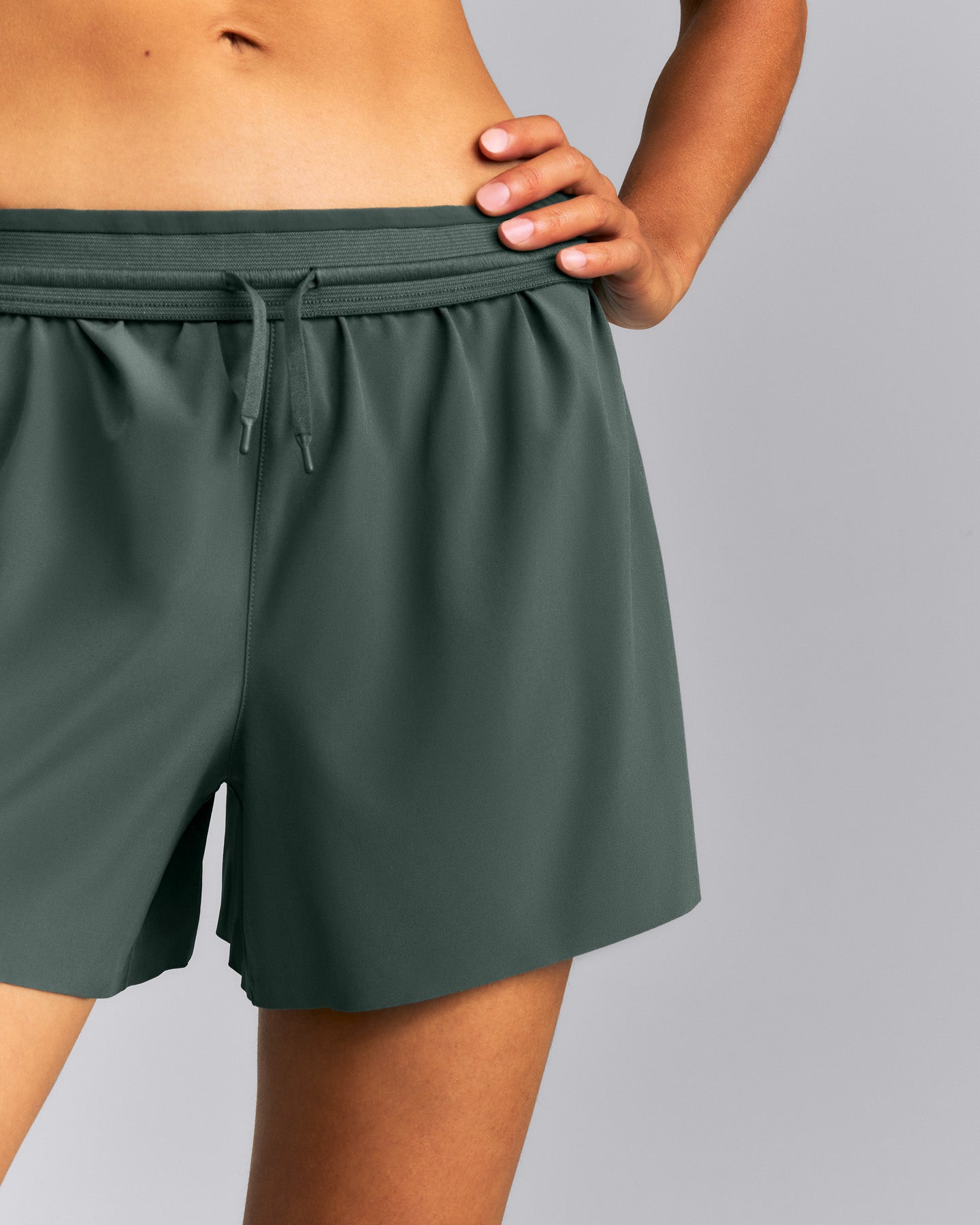 AirMove™ Lined Pocket Shorts 4" | Shadow Green