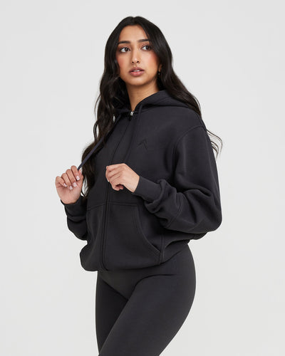 Zip deals through hoodie