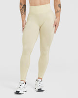 Effortless Seamless Leggings with White Logo | Vanilla