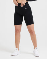 Effortless Seamless Cycling Shorts with White Logo | Black