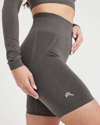 Effortless Seamless Cycling Shorts | Deep Taupe
