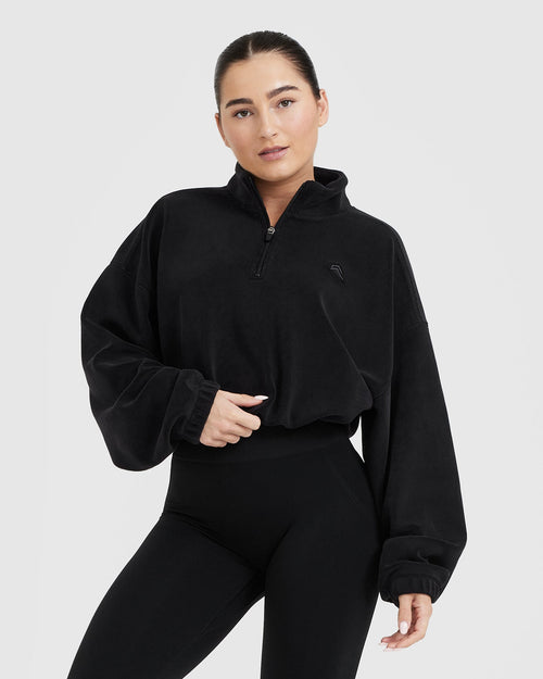 ZHENWEI Womens Black Oversized Sweatshirts Crew Neck Hoodies for Teens  Pullover Casual Workout Soft Fall Fashion Outfits Winter Clothes 2023, S at   Women's Clothing store